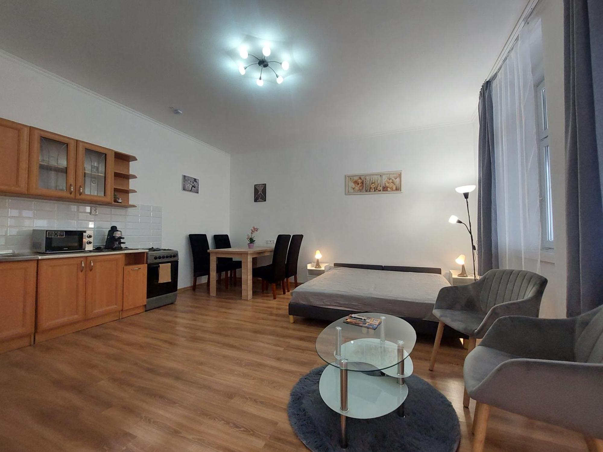 Kincstar Apartmanok Sátoraljaújhely Extérieur photo